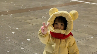 My 20-year-old funny daughter from Northeast China