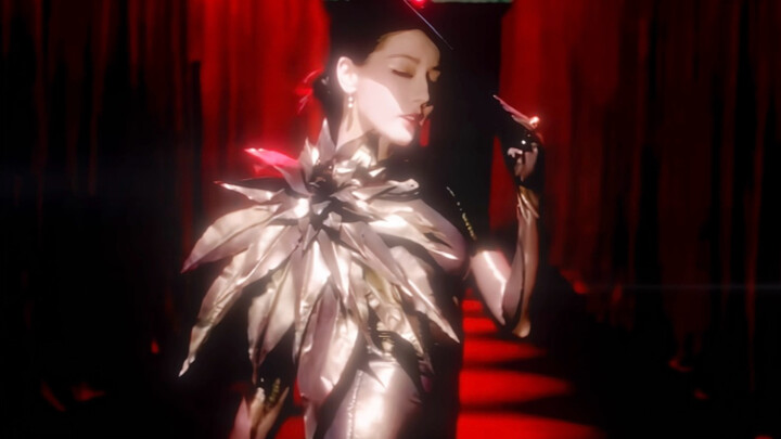 Setelah dua tahun absen, ia tetap menjadi 'raja' karpet merah.