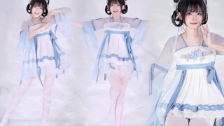 Siapa yang tidak menyukai adik perempuan yang imut seperti itu?