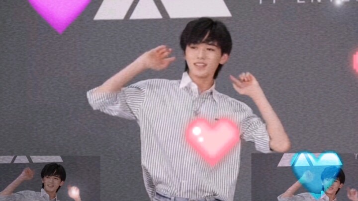 [Song Yaxuan] “Ben 10” is so cute! I’ve been hit right in the heart by my big brother!!