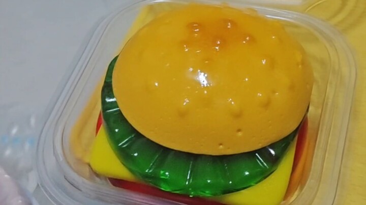 แฮมเบอร์เกอร์เยลลี่ไฮเทคราคา 28 หยวน คราวนี้ถึงเวลาที่เยลลี่จะได้ลองชิมความอร่อยกันแล้ว!