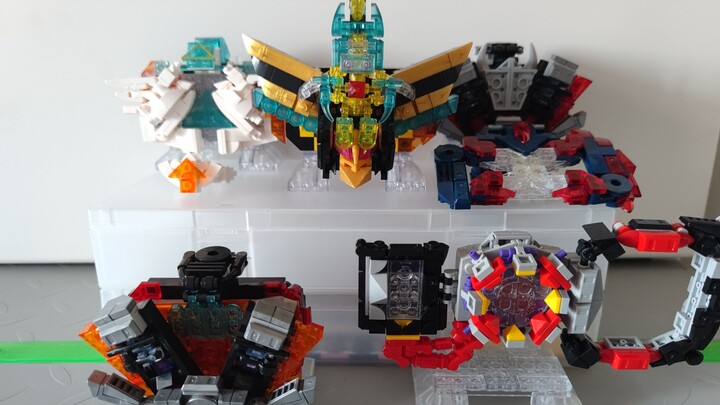 Blok bangunan bergaya Lego MOC Kamen Rider Gochard set lengkap tampilan pengemudi