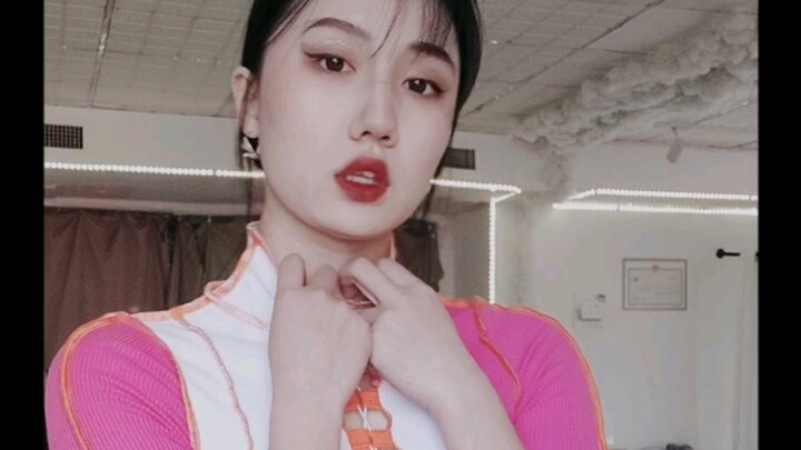 Cô gái nóng bỏng của ngày hôm qua