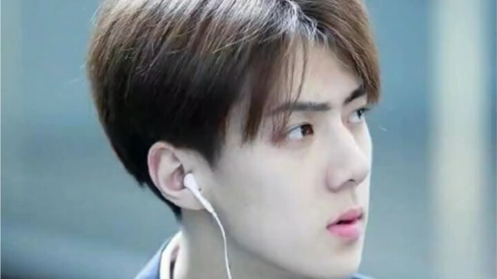 เอ็กโซ อู ซีฮุน “สุดท้ายก็ต้องใส่เครื่องช่วยฟัง” ถึงจะไม่อ้วนนะ