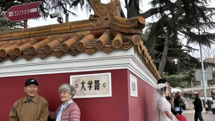 评论区摄影作品毒辣点评，最封神的一期！