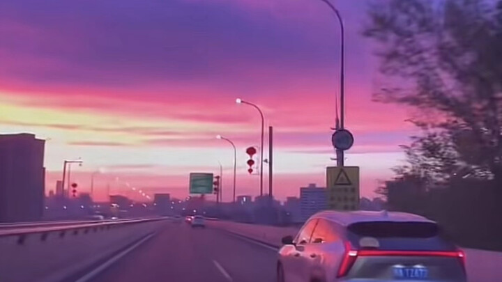 รีวิวภาพถ่ายเด็ดๆ จากคอมเมนต์! ภาพไลฟ์จับช่วงเวลาอันยากจะจำลองขึ้นใหม่ได้ บล็อกเกอร์ถ่ายภาพที่สนุกขน