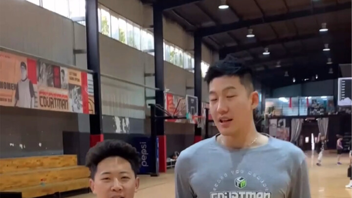 The one-on-one matchup with the biggest height difference—who will have the last laugh?