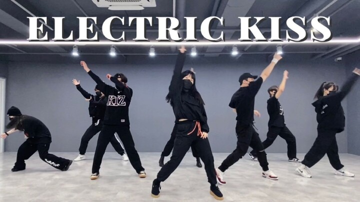 【EXO - Cover 'Electric Kiss' + Thử thách tốc độ 1,5x】Đây có phải là phiên bản cover tám người đầu ti