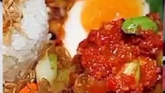 MAKANAN DI INDONESIA