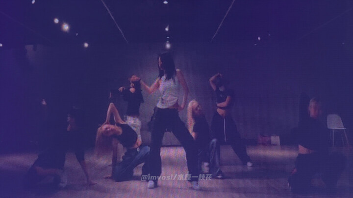 ฉบับเต็มห้องซ้อมของยูจีมินบน UP