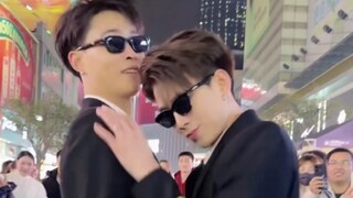 Is there anyone who hasn't seen Zhaoshao's dance yet? I'll sneakily post it late at night—watch if y