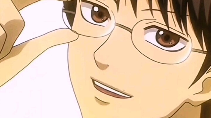 أنا شينبا في العالم الثلاثي الأبعاد هو بالفعل سوجاتا ماساهيرو.