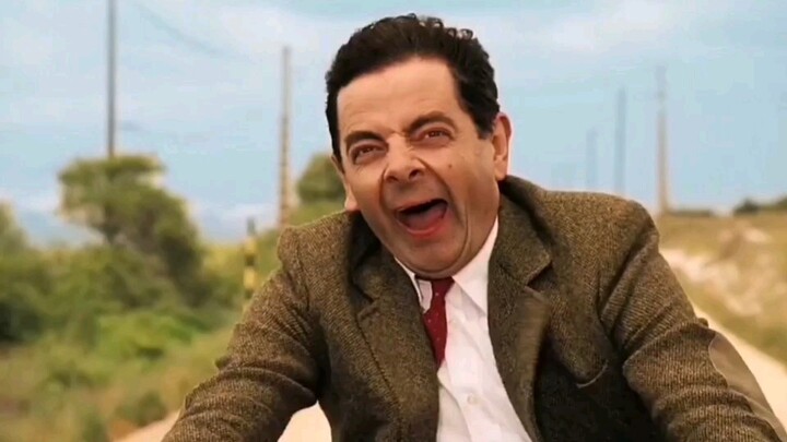 他本是一名博士，却演了一辈子傻子