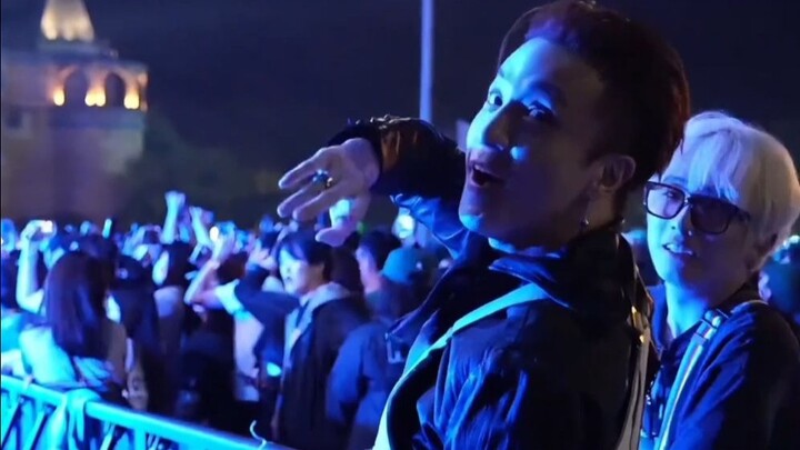 Only she spotted him standing in the audience!