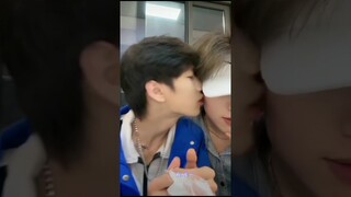 bl couple sweet 💗 #xuhuong#fypシ #gaycouple#foryou #tiktok #xyzbca#viral  #douyin #shorts#boylove #bl