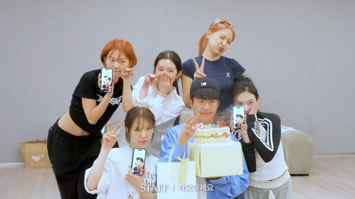 Red Velvet - COSMIC 练习室片段