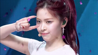 يُشاع في الأوساط أن هذه الفتاة ليست بارعة في استخدام الصدر والخصر، لذا من الضروري رفع الـwave أولاً،