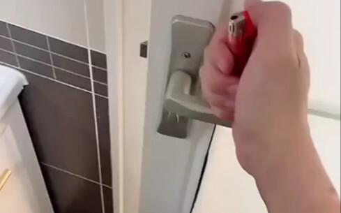 Ternyata, terkadang kecerdasan intelektual tidak kalah dengan Einstein.