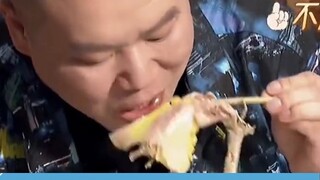 มันเป็นการลงโทษผู้อื่น แต่เป็นประโยชน์ต่อพวกเขา จ้าวเสี่ยวถังเป็นผู้หญิงที่กลัวดักแด้ไหมจริงๆ