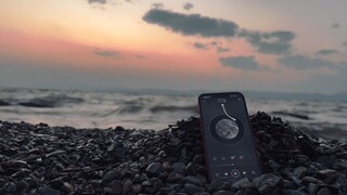 “Buổi tối nghe “Past Lives” bên bờ biển, bầu không khí thực sự tuyệt vời~”