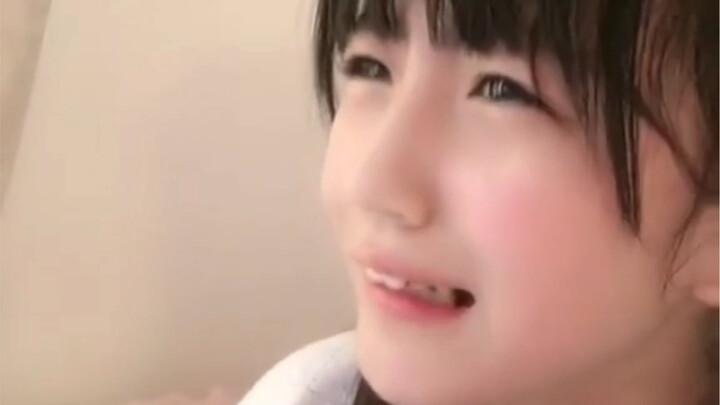 Fortnite Newbie Tears Up as They Say Goodbye to the Esports Scene