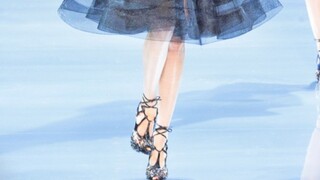 Paling brengsek di seluruh situs: Kalau tahu adik perempuan suka yang liar, aku tidak akan berpura-p