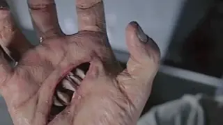 [Movie clips collection] The zombies can even bite with their hands