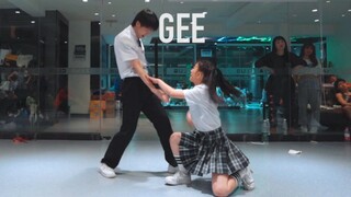 [Yan Pan\Xiao Xue Choreography] Gee The first part of the super sweet duet dance starts here