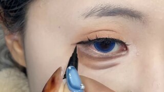Hướng dẫn trang điểm cosplay tự nhiên, đa năng và đẳng cấp như bảo mẫu từ một cô gái dễ thương! Hướn