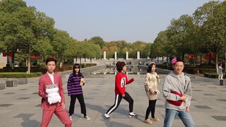 [Behind the Scenes] Do the Shoulder Shaking Dance Once Every Day—The Story Behind 1 Million Views