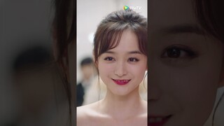 She is such a beauty girl🥰 #SweetGames #HeHongshan #winwin #shorts