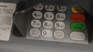 pano makanak@w sa atm machine