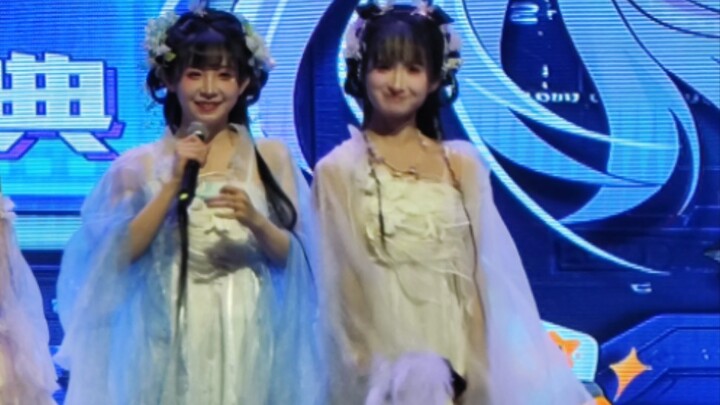 仙女合舞 眉南边 晓丹和紫颜沈阳站