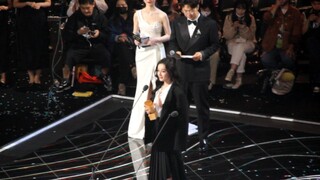 การแสดงสดของ Dilraba ในงาน Macau Star Awards ประจำปี 2023 ศิลปินที่มีมูลค่าทางการค้ามากที่สุดแห่งปี