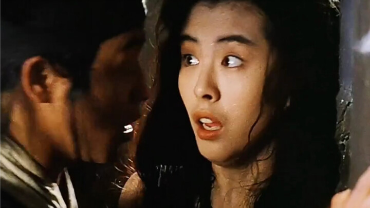 I once held the moon in my heart, but the moon shines only on the ditch.