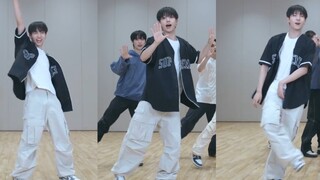 【明宰铉Jaehyun】【Hot Summer】   他怎么能这么好的消化女团曲编舞? ！Hot Summer练习室个人直拍focus