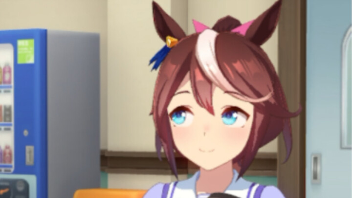 Anak sendiri, ibu yang manjain—siapa lagi kalau bukan Luna?