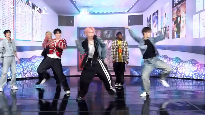 【لي تزو هاو وشيه سو رن】 اثنان من راقصي الرقص الكبير يقدمان لنا "Lucky MACHO"، هذه هي النسخة البانورا