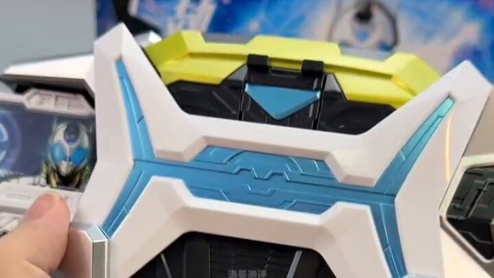 A belt that can break a card? This is too good to be true!