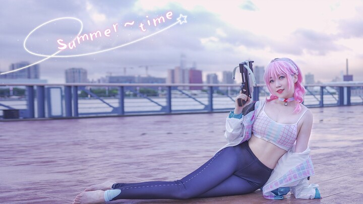 Your background is too fake! Come in and feel the summertime before the typhoon [Arknights COS]