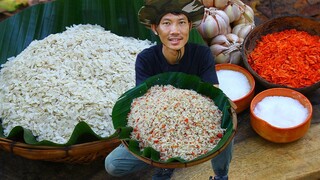 Roasted Rice Flat with Chicken Floss and Dried Shrimp - Eating Crispy Rice SO Yummy