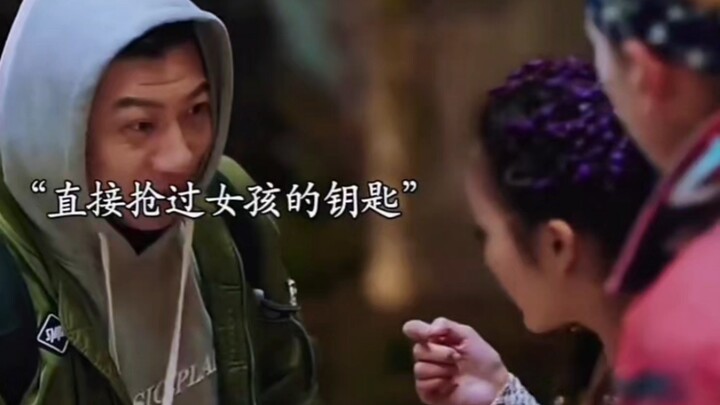A chauffeur warmly rescues a drunk young woman; the truth behind it is deeply moving.