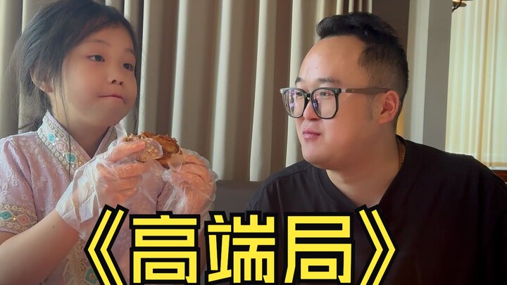 Bố già gang thép, dẫn con đi ăn nhà hàng cao cấp