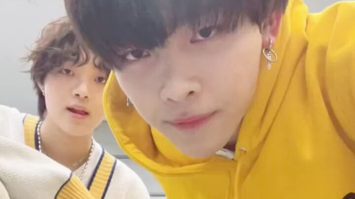 【&TEAM / TikTok update】230204 02s' Check✔️ Blue check challenge (NICHOLAS/EJ)
