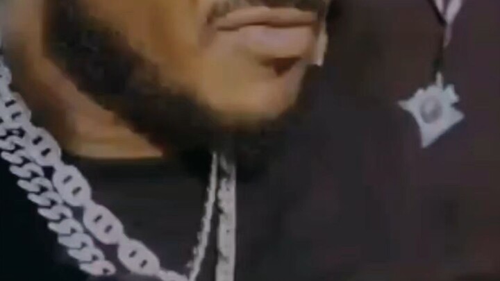 IF YOU THINK THINKING BIG, THINK A LITTLE BIGGER THAT THAT - Mozzy