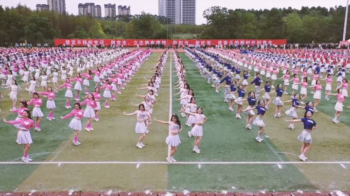 Minjiang College’s thousand-person cheerleading performance is here again!