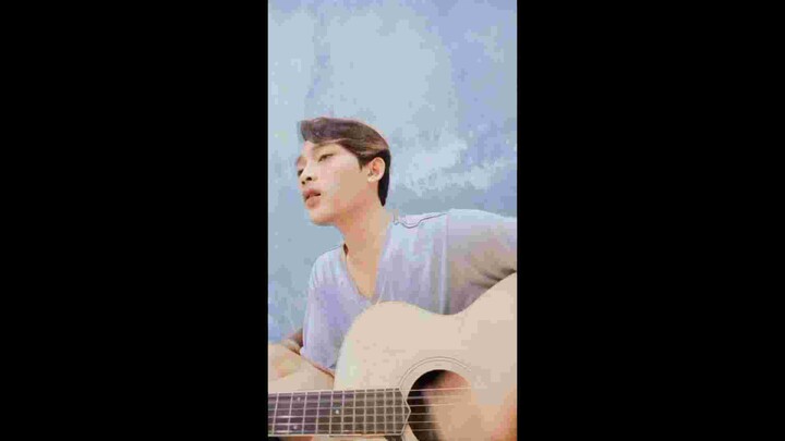 Siapa yang suka lagunya bang Charly ??