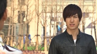 "Xinyi: You have dual modes? It seems like I have to rob you!"