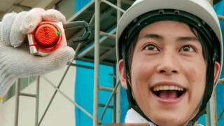 Simak adegan lucu di drama Kamen Rider Kaiwu