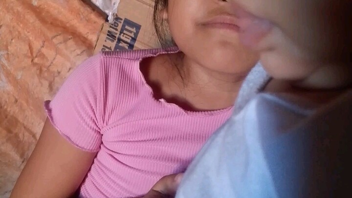 g kantahan iyang cousin..